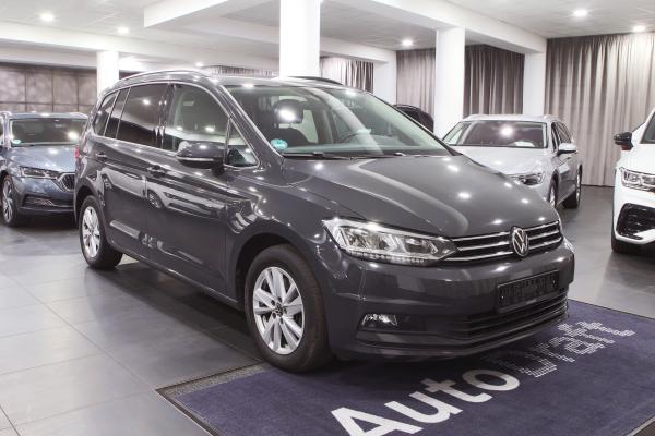Volkswagen Touran Comfortline 2.0 TDI 85kW DSG / Webasto / Int. dětské sedačky / ALU 16''