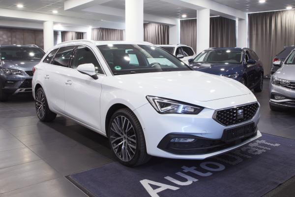 Seat Leon SP XCELLENCE 2.0 TDI 110kW DSG / Webasto / Virtual Cockpit / ALU 18''