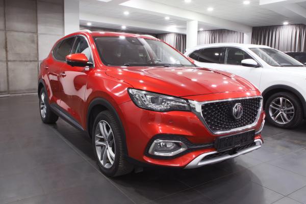 MG EHS PHEV Luxury 1.5 190kW AUT. / Virtual cockpit / ALU 18''