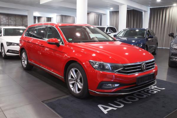 Volkswagen Passat B8 Variant Elegance 2.0 TDI 110kW DSG / Facelift / Matrix Led / Webasto / Virtual  Cockpit / ALU 17'' + ALU 16''