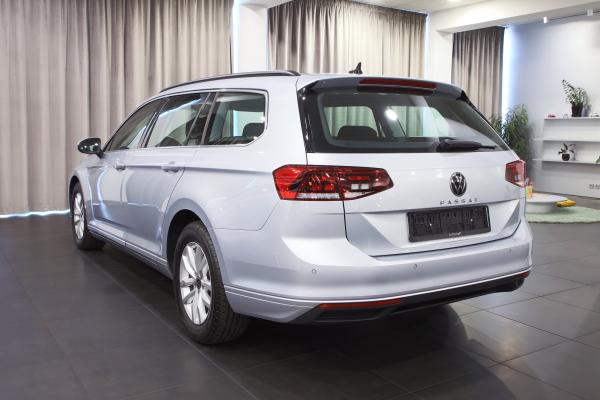 Volkswagen Passat B8 Variant Business 2.0 TDI 110kW DSG / Facelift / ALU 16''+ zimní sada - 2