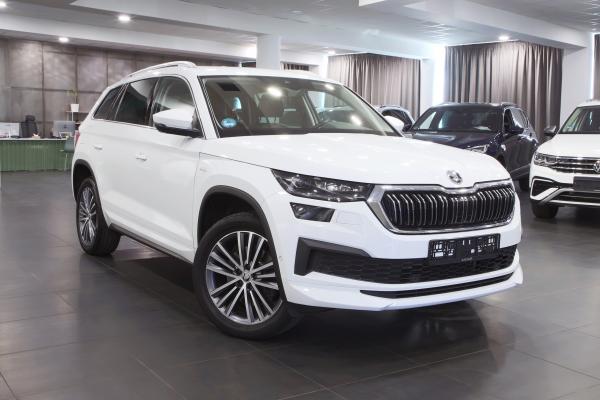 Škoda Kodiaq 2.0 TDI 147kW 4x4 DSG Laurin & Klement / Facelift / Webasto / Virtual Cockpit / ALU 19''