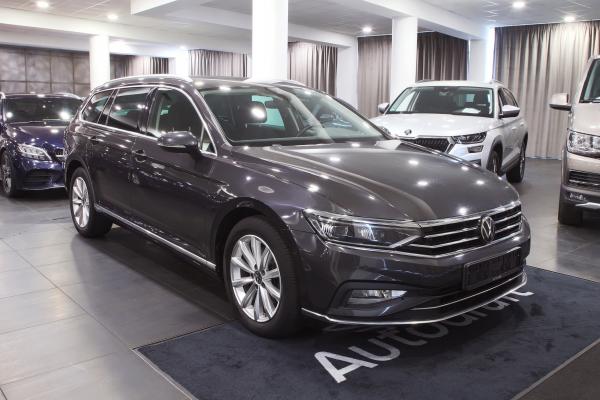 Volkswagen Passat B8 Variant Elegance 4Motion 2.0 TDI 147kW 4x4 DSG / Facelift / Matrix Led / Virtual Cockpit / ALU 17''