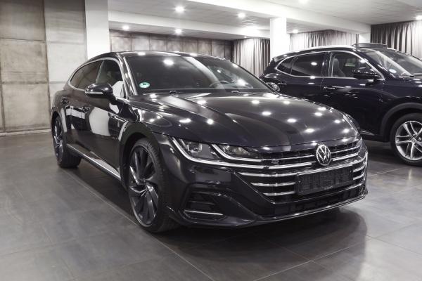Volkswagen Arteon Shooting Brake 2.0 TDI 110kW R-Line / Webasto / Virtual Cockpit / ALU 20''
