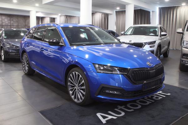 Škoda Octavia 4 iV Combi Style 1.4 TSI 150kW Sport / Virtual Cockpit / ALU 19''