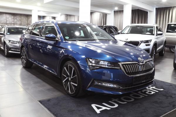 Škoda Superb iV 1.4 TSI 160kW DSG Laurin & Klement / Webasto / Virtual Cockpit / ALU 19''
