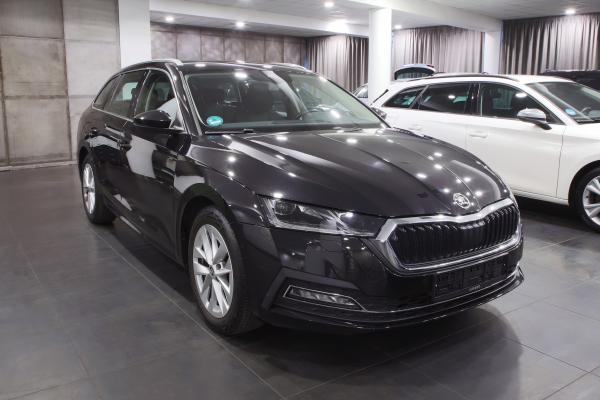 Škoda Octavia 4 Combi 2.0 TDI 85kW / Virtual cockpit / 2x sada ALU 17''