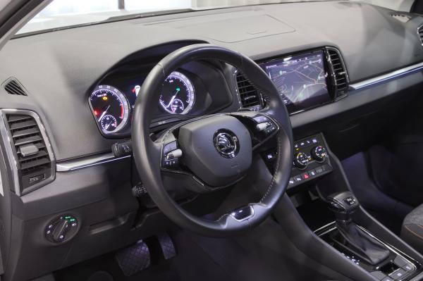 Škoda Karoq 2.0 TDI 110kW 4x4 DSG / Webasto / ALU 17''+ zimní sada - 3