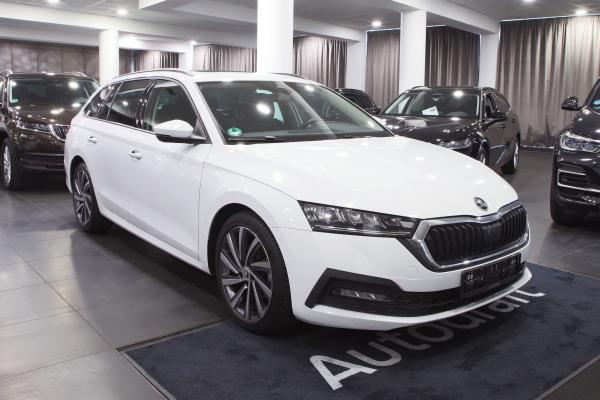 Škoda Octavia 4 Combi 2.0 TDI 110kW DSG / Virtual cockpit / ALU 18''