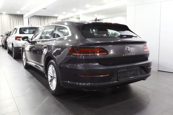 Volkswagen Arteon Shooting Brake 2.0 TDI 110kW DSG / Virtual Cockpit / ALU 17'' - 2
