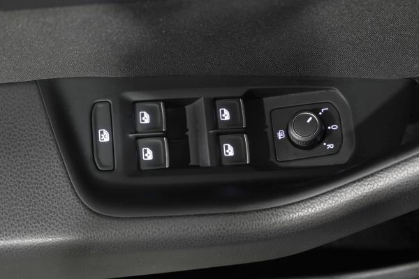 14243--mg-5433-jpg-SRMGX8.jpg