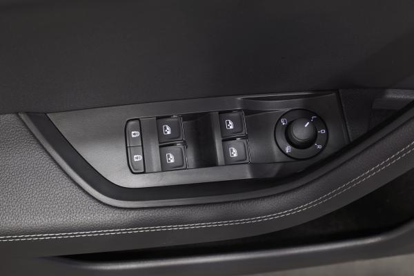 14254--mg-6024-jpg-VDSaSe.jpg