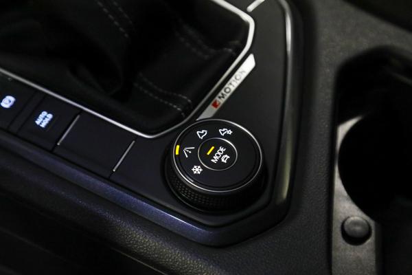 14261--mg-8837-jpg-dgKLnU.jpg