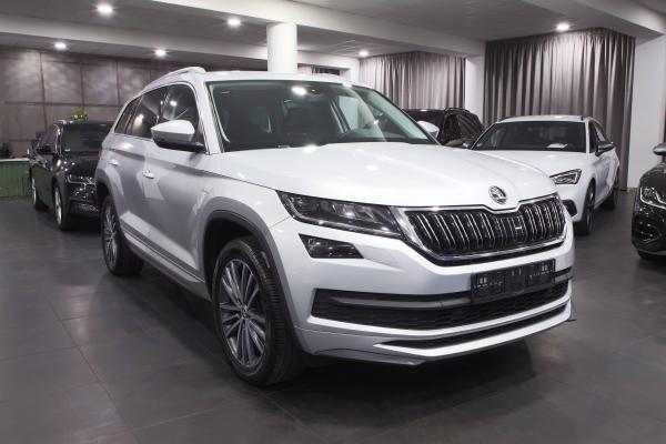 Škoda Kodiaq 2.0 TDI 147kW 4x4 DSG Laurin & Klement / Virtual Cockpit / 7-Míst / 2x sada ALU 19''
