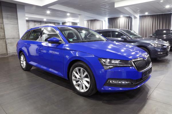 Škoda Superb 3 Combi Style 2.0 TDI 110kW DSG / Facelift / Matrix Led / ALU 17''