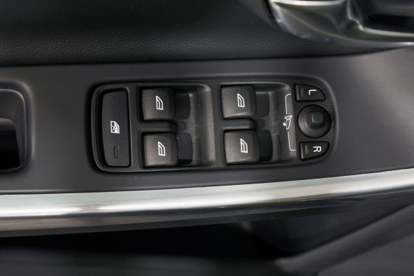 14287--mg-7610-jpg-RCumHD.jpg