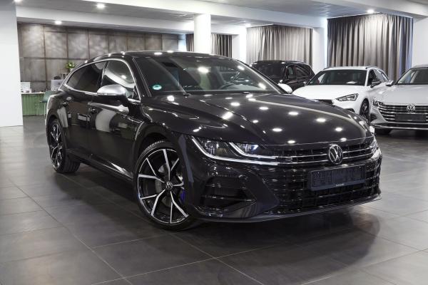 Volkswagen Arteon R Shooting Brake 4Motion 2.0 TSI 235kW 4x4 DSG / Virtual Cockpit / ALU 20''+ ALU 18''