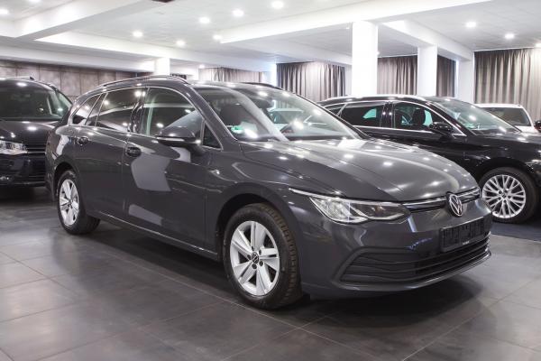 Volkswagen Golf 8 2.0 TDI 110kW DSG / Virtual cockpit / ALU