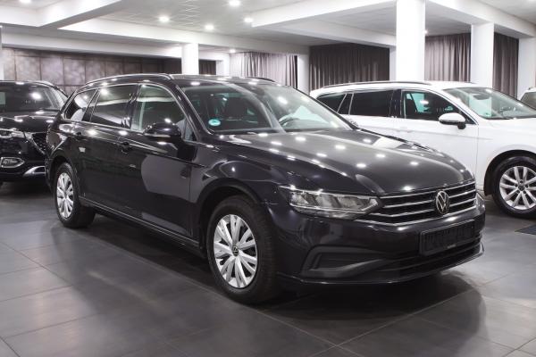 Volkswagen Passat B8 Variant 2.0 TDI 110kW DSG / Facelift / ALU 16''