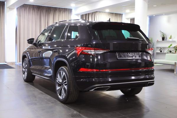 Škoda Kodiaq RS 2.0 TSI 180kW 4x4 DSG / Facelift / Webasto / Virtual Cockpit / ALU 20'' - 2