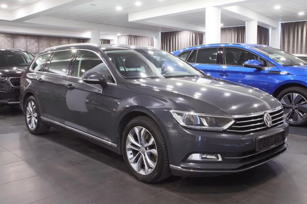 Volkswagen Passat B8 Variant 2.0 TDI 110kW Highline / Full Led / ALU 17''