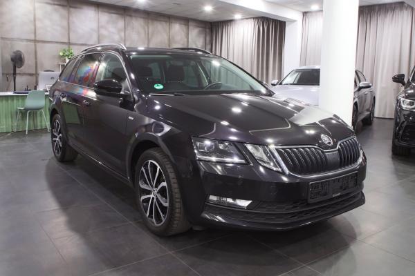 Škoda Octavia 3 Combi 2.0 TDI 110kW DSG / ALU 17''