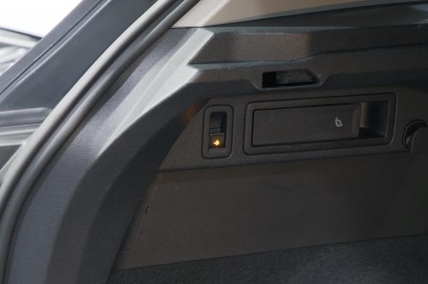 14360-img-0577-jpg-bmW6L3.jpg