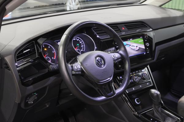 Volkswagen Touran Highline 2.0 TDI 110kW DSG / ALU 17''+ zimní sada - 3