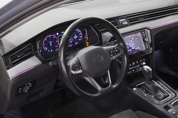 Volkswagen Passat B8 Variant 2.0 TDI 110kW DSG / ALU 16'' - 3