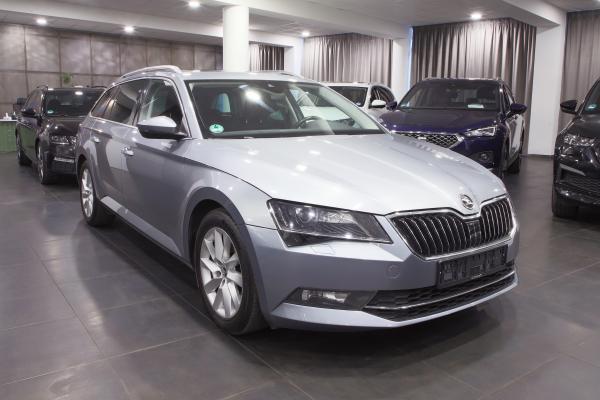 Skoda Superb Combi Style 2.0 TDI 110kW / ALU