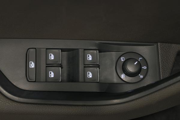 3805-img-8940-jpg-rj25rh.jpg