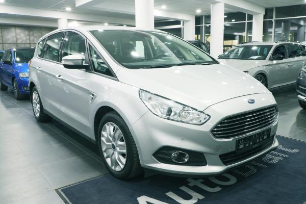 Ford S-Max 2.0 TDCi 110kW PowerShift