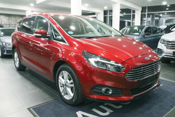 Ford S-Max Titanium 2.0 EcoBlue 140kW