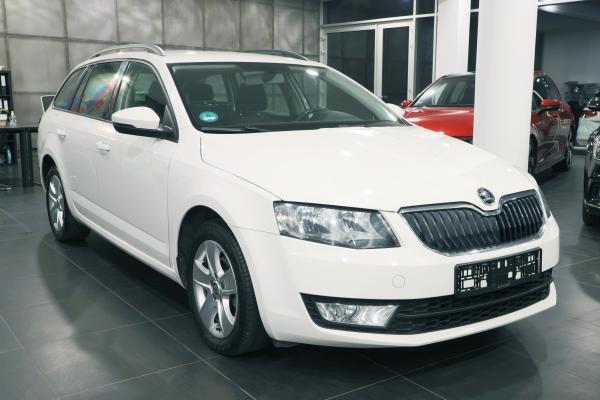 Škoda Octavia 3 Combi 1.6 TDI 77kW / ALU 16''