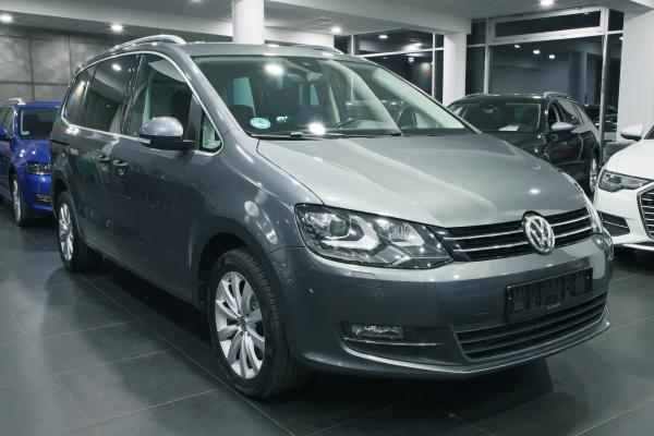 Volkswagen Sharan Highline 2.0 TDI 135kW DSG / ALU 17''