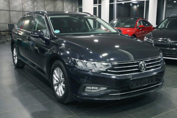 Volkswagen Passat B8 Variant Business 2.0 TDI 110kW DSG / Facelift 2020
