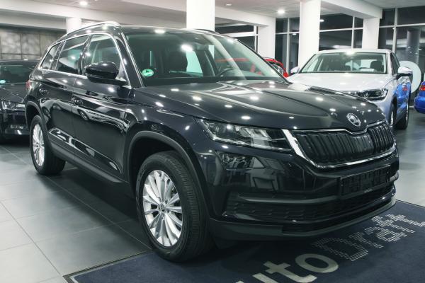 Škoda Kodiaq Soleil 2.0 TDI 140kW DSG 4x4 / Webasto / ALU 18''
