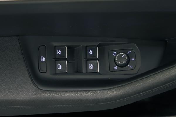 9206-img-5031-jpg-Nkckuv.jpg