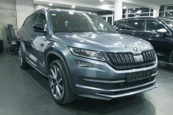 Škoda Kodiaq 4x4 2.0 TDI 140kW DSG Sportline / Virtual Cockpit / ALU 20''+ ALU 17''