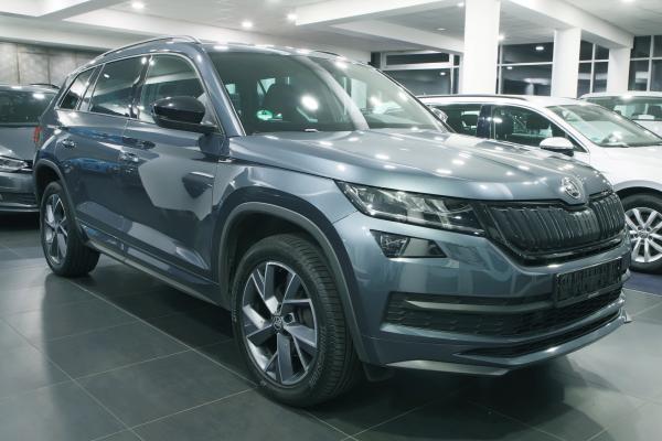 Škoda Kodiaq 4x4 2.0 TDI 110kW DSG Sportline / Webasto / ALU 19''