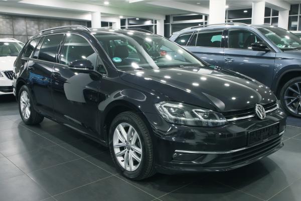 Volkswagen Golf 7 Variant Comfortline 2.0 TDI 110kW DSG