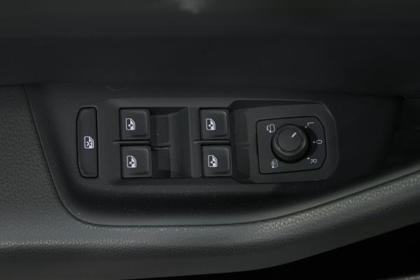 9542-img-2025-jpg-Pfqkmu.jpg