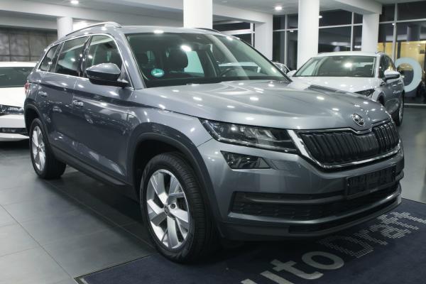 Škoda Kodiaq Soleil 2.0 TDI 140kW 4x4 DSG / Webasto / ALU 19"