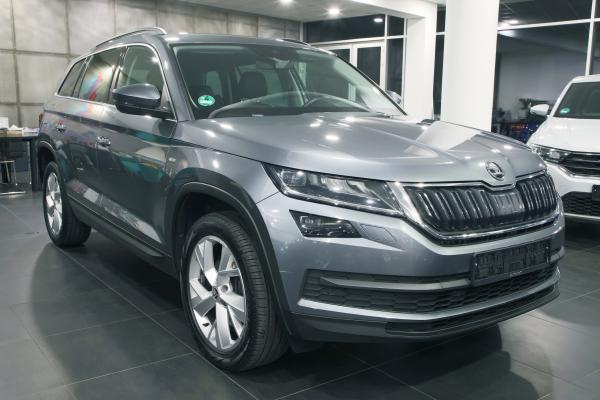 Škoda Kodiaq Soleil 2.0 TDI 140kW 4x4 DSG / Webasto / ALU 19''