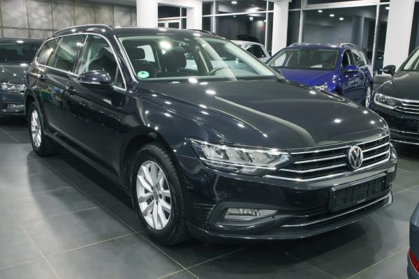 Volkswagen Passat B8 Variant Business 2.0 TDI 110kW DSG / Facelift 2020 / ALU 17''