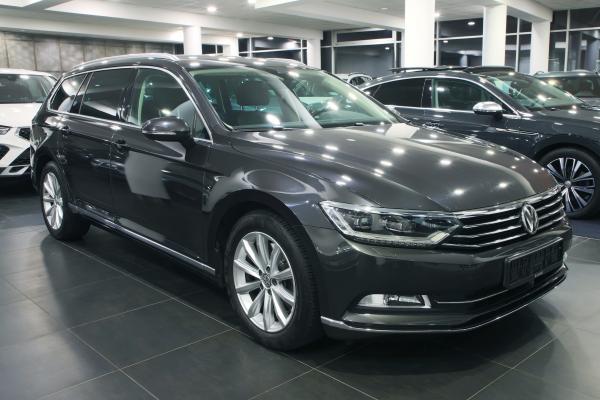 Volkswagen Passat B8 Variant Highline 4Motion 2.0 TDI 176kW 4x4 DSG / ALU 17''