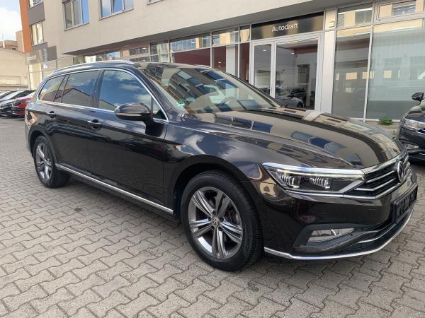 Volkswagen Passat B8 Variant Elegance 4Motion 2.0 TDI 140kW 4x4 DSG / Facelift 2020 / Matrix Led / ALU 17"