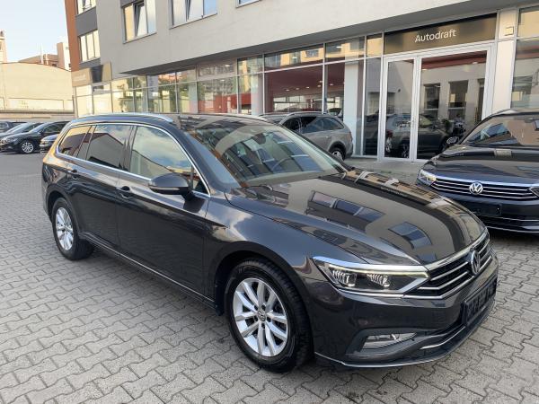 Volkswagen Passat B8 Variant Business 2.0 TDI 110kW DSG / Facelift 2020 / Matrix Led / Virtual Cockpit