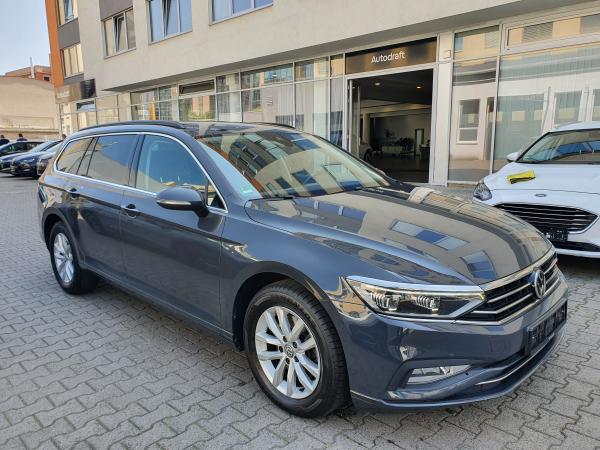 Volkswagen Passat B8 Variant 2.0 TDI 110kW DSG / Facelift / Matrix Led / Webasto / Virtual Cockpit / ALU 16'' + zimní sada